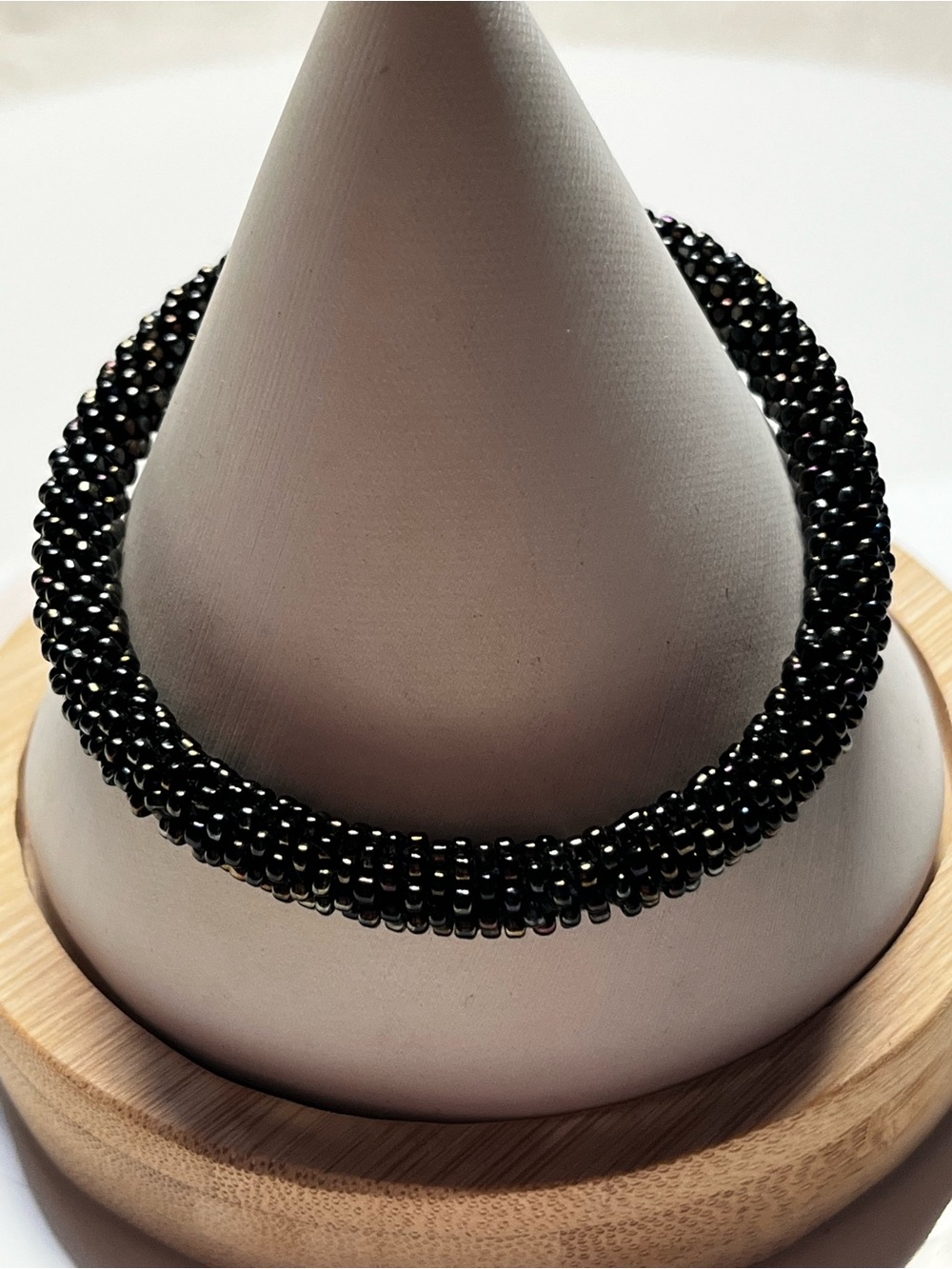 Vtg Black Beaded Women's Bracelet - Classic Black Jewelry